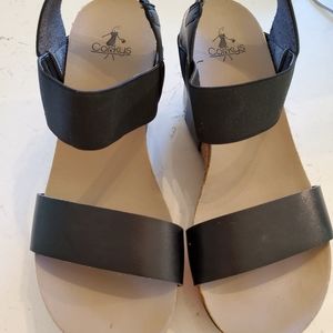 Corkys Wedges